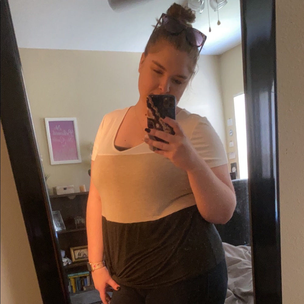 Meet your Posher, Ashley